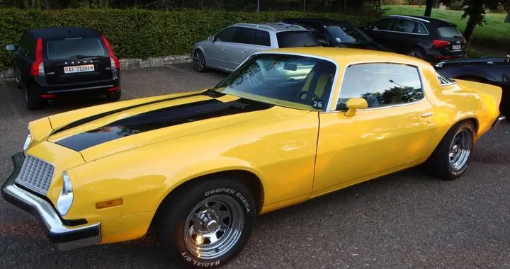 Chevrolet Camaro 1976: una prova d'altri tempi