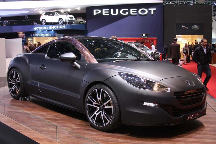 Peugeot RCZ R Concept al Salone di Ginevra 2013