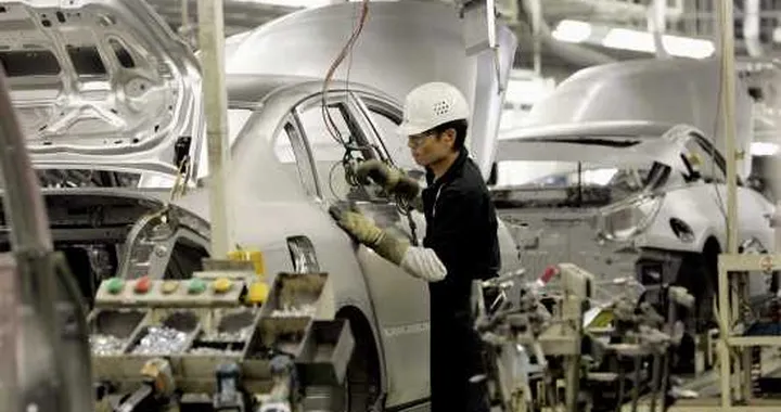 Giappone, l’industria dell'auto in ginocchio