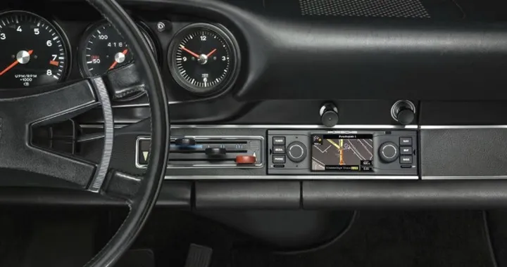 Porsche 911 classiche: disponibile il navigatore