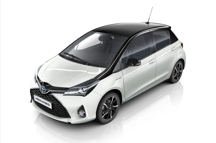 Toyota Yaris Trend White Edition: foto ufficiali