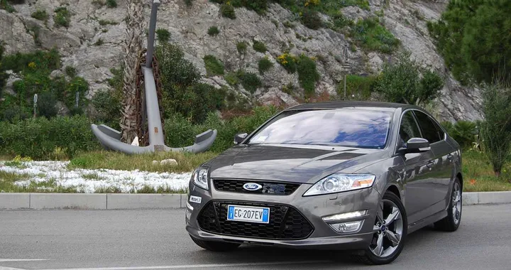 Ford Mondeo 2.0 TDCi 163 CV Individual: business class!