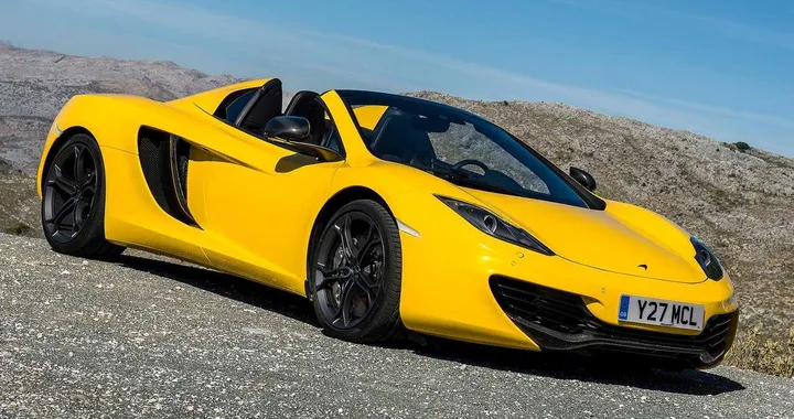 Nuova McLaren MP4-12C Spider 2013