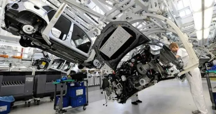 PIL in aumento: effetti positivi anche sull'auto?