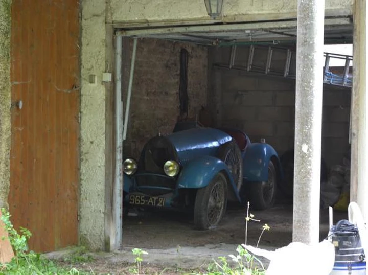 Bugatti Brescia 1925 abbandonata da anni, va all'asta