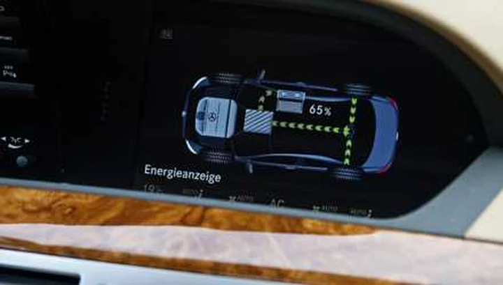 Daimler e Continental ricevono il premio “Professor Ferdinand Porsche”