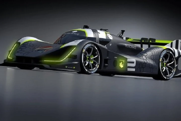 Roborace: il debutto nel 2019 a guida… semi autonoma