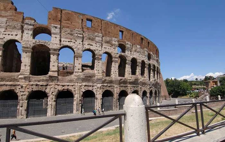 ZTL: a Roma paga anche il soccorso stradale