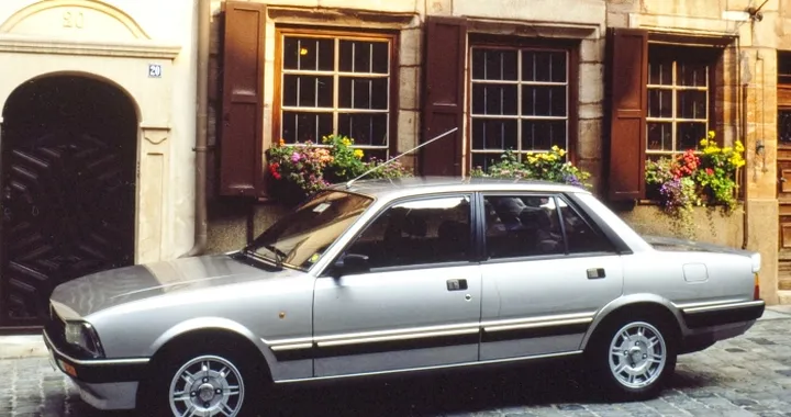 Peugeot 505: l’ultimo modello della Casa francese con trazione posteriore