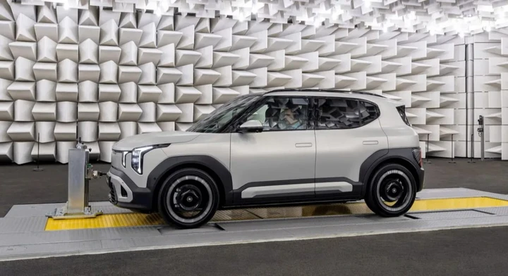 Kia EV2 Light vs GT-Line: quale scegliere tra prezzo e autonomia?