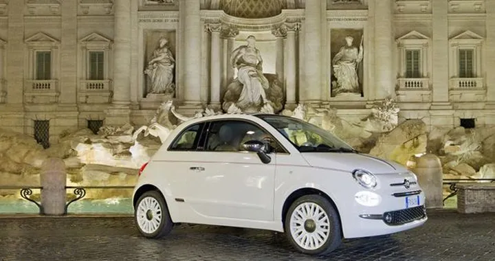 Fiat 500 Dolcevita: la piccola Fiat si veste da diva