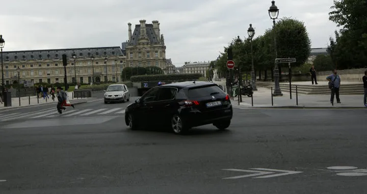 Peugeot 308 con Scarlett Johansson nel film Lucy