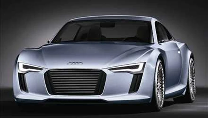 Audi rinvia la nuova A2 e cancella la R4
