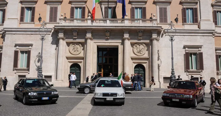 Lancia Thema Club Italia celebra i 150 anni dell'Unità
