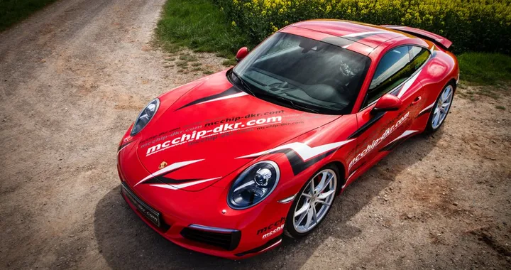 Porsche 911 Carrera S by McChip-Dkr: tuning di sostanza