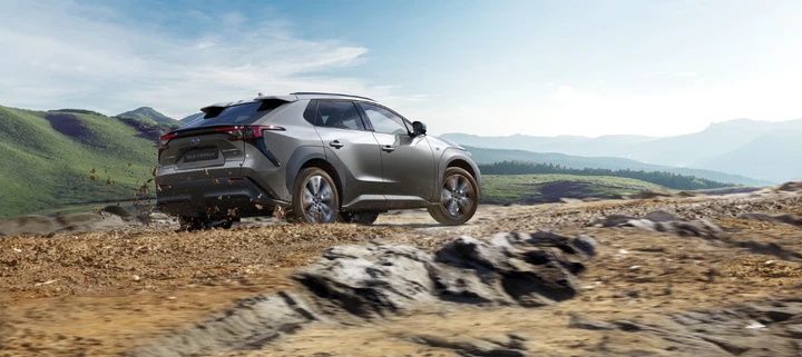 Subaru Solterra MY24: innovazioni tecnologiche e sicurezza avanzata per un BEV all'avanguardia
