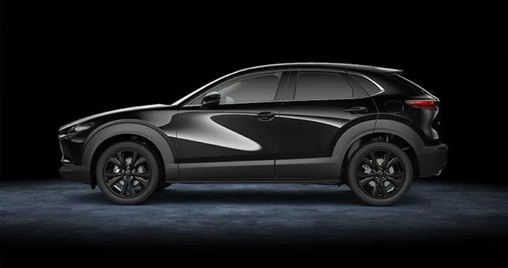Mazda CX-5 e CX-60 brillano di nero con la promo più chic dell’anno
