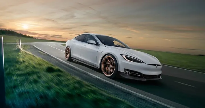 Tesla Model S by Novitec: ancora più aggressiva