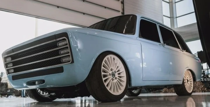 Anche Kalashnikov fa l’auto elettrica: ecco il prototipo