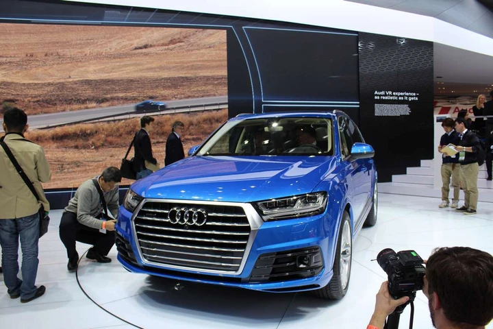 Audi Q7, live al Salone di Detroit 2015