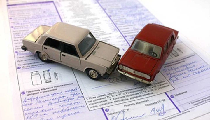 Troppe auto, poche strade. E l'RC Auto sale