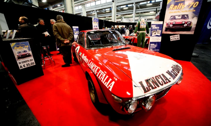 Automotoretrò: auto e moto d’epoca protagoniste a Torino