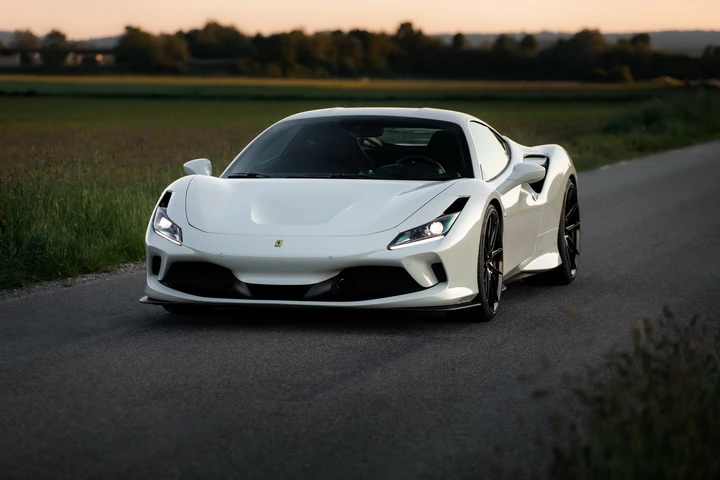 Ferrari F8 Tributo by Novitec