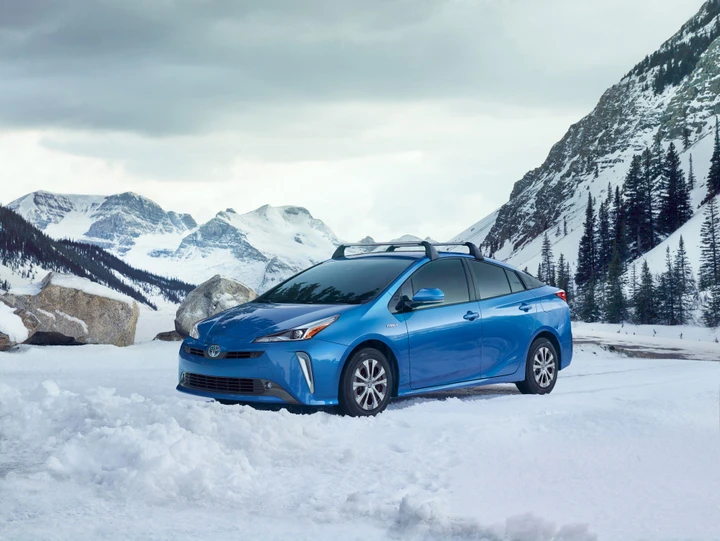 Toyota Prius MY 2019: la ibrida giapponese guadagna la trazione integrale