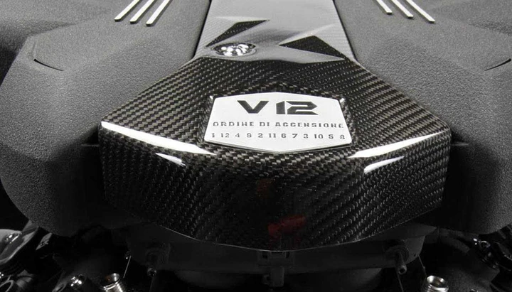 Lamborghini: dopo la Murciélago, arriva la Aventador