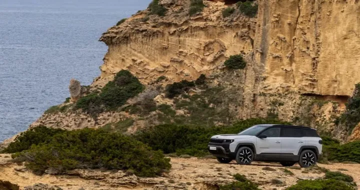Jeep Compass 4xe alla prova del fuoristrada: il video dalla Sardegna