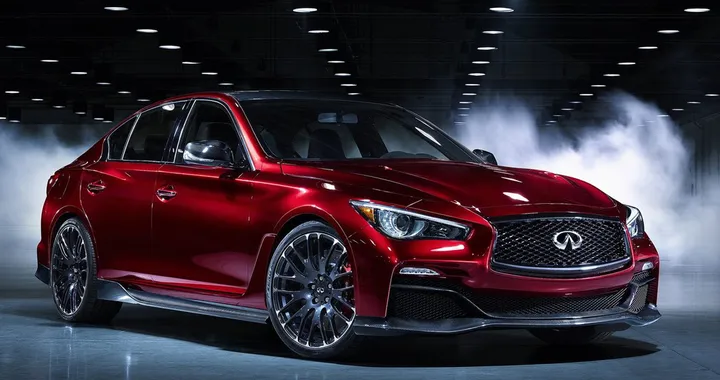 Infiniti Q50 Eau Rouge: svelato il rombo del motore