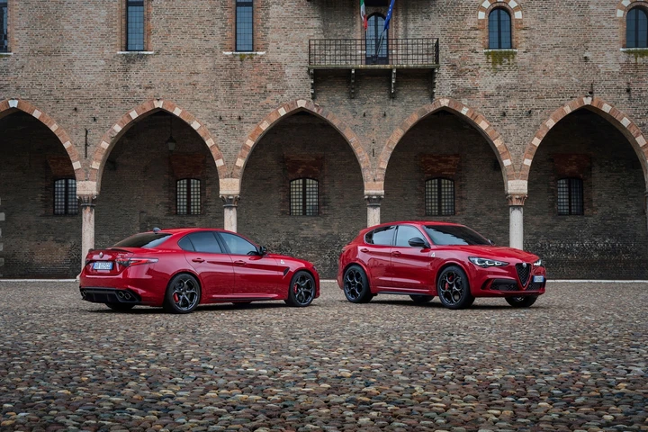 Alfa Romeo Giulia e Stelvio Quadrifoglio test Balocco