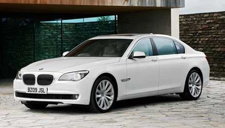 760 Li, il non plus ultra tra le BMW