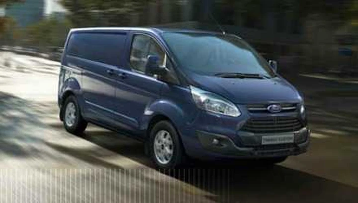 Ford Transit Custom eletto Van dell'Anno 2013