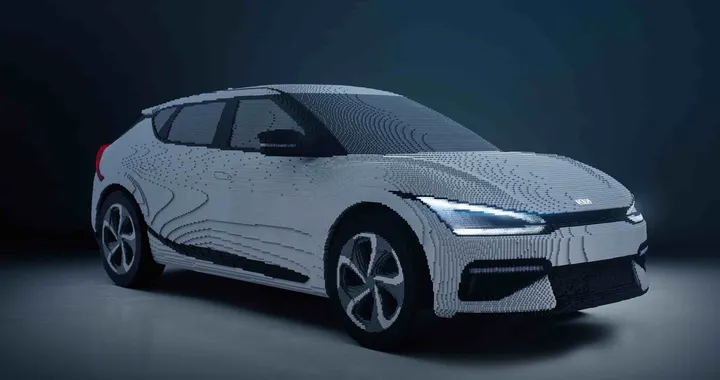 Kia Brick To The Future: la EV6 diventa un’opera d’arte fatta di Lego