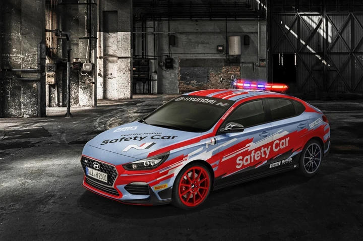 Hyundai i30 Fastback N Safety car SBK 2019: immagini ufficiali