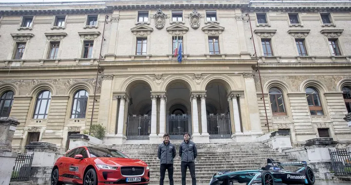 Jaguar E-Future Academy: la mobilità elettrica entra nelle università italiane