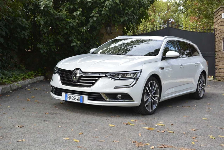 Renault Talisman Sporter Intens Energy dCi 160 EDC: la prova su strada