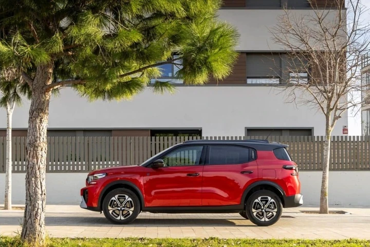 Citroën rivoluziona il mercato auto Italia: offerte shock su C3 e C3 Aircross