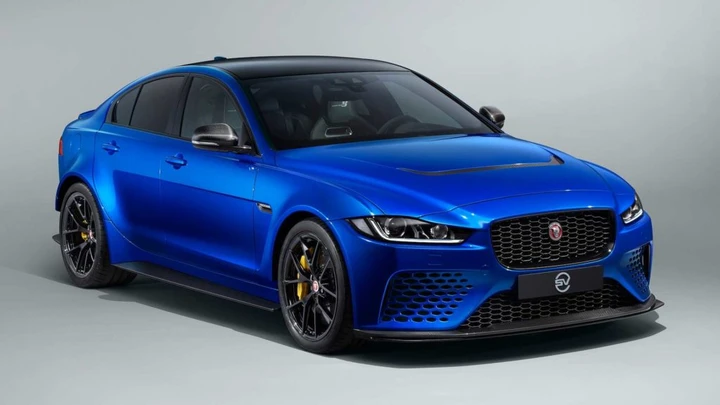 Jaguar XE SV Project 8 Touring: serie limitata a 15 esemplari