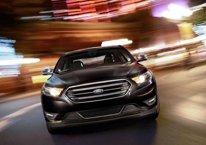 Ford Taurus 2013