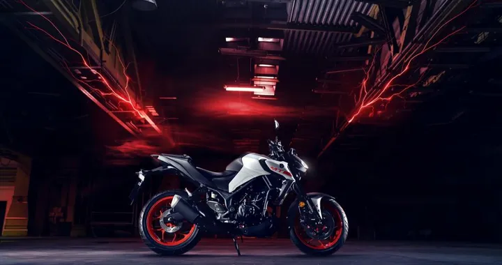 Yamaha MT-03: la nuova hyper naked