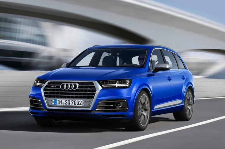 Audi SQ7 TDI: immagini ufficiali