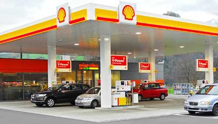 Meno distributori per diminuire il prezzo della benzina