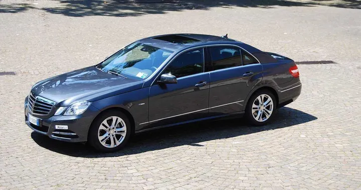 Mercedes Classe E 200 NGT: la prova su strada