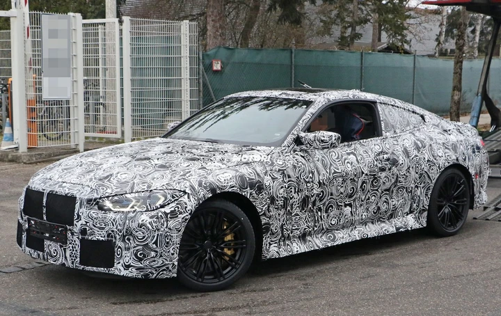 BMW M4 Coupé 2020, le foto spia