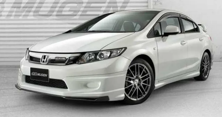 Honda Civic berlina by Mugen