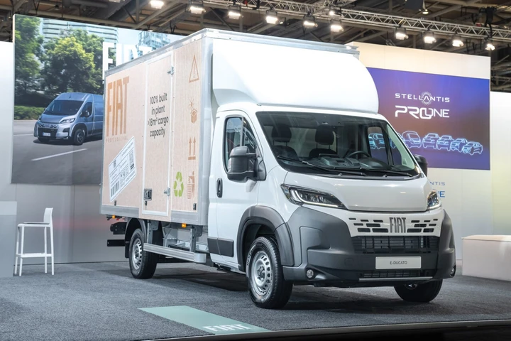 Fiat E-Ducato Cargo Box debutta all'IAA Transportation 2024