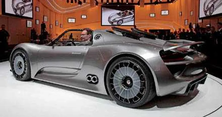 Tutto il verde che c'è nelle Porsche 918 e GT3