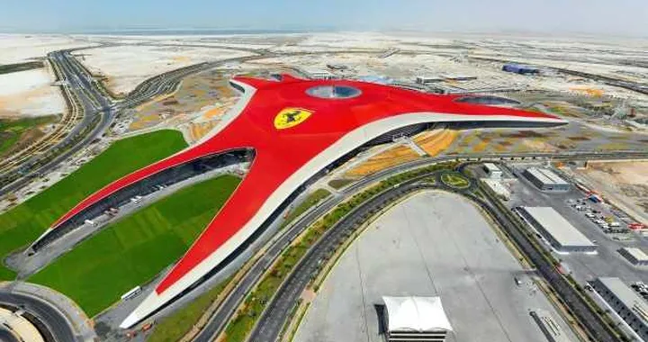 Apre il Ferrari World Abu Dhabi, la nuova mecca dei motori